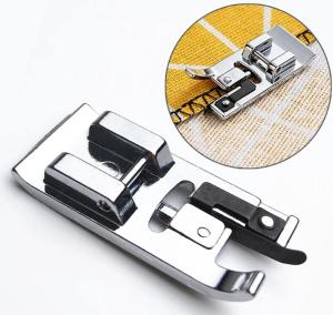 1PC Overlock Overcast Accessories for Sewing Machines Foot SA135 Fits All Low Shank Snap-On Singer Brother Babylock Etc 7YJ222