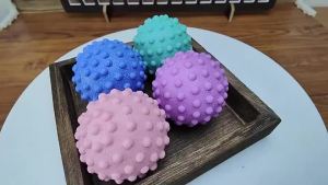 2pcs Massage Ball Trigger Point Massage Spiky Ball Massage Roller Balls Yoga Pain Hand Foot Pain Relief Training Grip