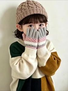 Childrens winter gloves Kids Students Outdoors Warm Full Finger Gloves For Kids Boys And Girls 3-8Y