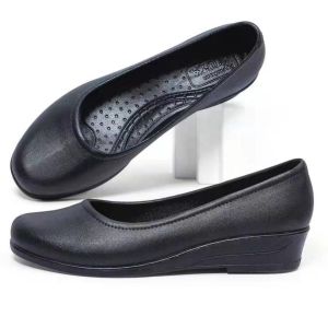 New Womens Black Shoes Fashionable Non-Slip Student Black 3CM Rubber Waterproof Office Work Shoes Slip-on Work Shoes 085523
