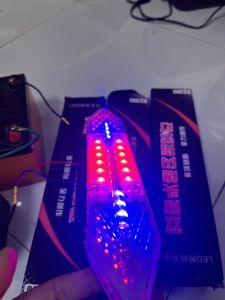 1 cái đèn led ô tô làm hậu hoặc đèn cản xe 24v