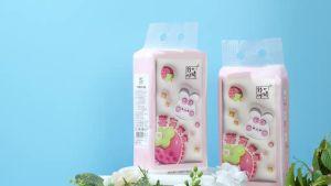 【1 ลัง 6 ห่อ】 Lam Pure กระดาษทิชชู่แขวนน่ารัก สะดวกและเรียบง่าย 1000*6 แพ็คของการทำความสะอาดที่จำเป็นในครัวเรือน ชุดทิชชู่แขวน  ดูดซับน้ำ เป็นมิตรกับสิ่งแวดล้อมและระมัดระวัง