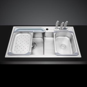 Chậu Rửa Chén Malloca MS 1028D - Inox 304 - Ngang 85cm - Độ dày 1.2mm - Rổ lọc rác bằng inox tiện lợi - Đi kèm 1 kệ để dao + 1 rổ inox đặt được trên thành chậu