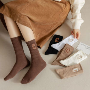 KAK SHOPZ ถุงเท้าแฟชั่นสตรี ถุงเท้าผ้าฝ้าย สีทึบ ระบายอากาศดี ถุงเท้ากีฬาอินเทรนด์ เนื้อนูมิตรกับผิว คุณสมบัติของประเทศไทย