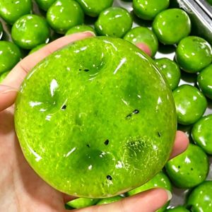 BMFUEW Slow Rebound Kiwi Smoothie Balls Soft Material Realistic Simulation Kiwi Fidget Toy Crunchy Sandy Sound Crunchy Sound Kiwi Squeeze Balls Stress Relief