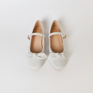 MellowCo รองเท้าบัลเล่ต์สไตล์แมรี่เจน Mary Jane หนังกลับ ประดับโบว์ รุ่น Call Me Lily  M11-4458