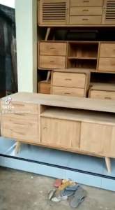 LEMARI HIAS BUFFET RUANG TAMU MINIMALIS JATI MERAH HIGH QUALITY LEMARI PAKAIAN PORTABEL LEMARI PAKAIAN 2 PINTU LEMARI PAKAIAN KAYU 3 PINTU LEMARI PAKAIAN BONGKAR PASANG set meja cafe kayu set meja makan minimalis set meja tamu minimalis