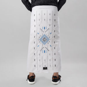 Katsae - Sarung Bordir Motif Terbaru Arjaq Bordiran Timbul Sarung Pria Dewasa Warna Hitam Sarung Sholat 100% Bordir Asli