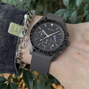 new High Quality Creative Multifunctional Hot Selling Quartz Watch Men Women Fashion Countdown Multi Sub-dial Pattern Sun Moon Watch high-quality
