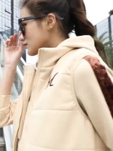 Womens Autumn Winter New Suit Plush Thickened Hooded Tops Waistcoat Pants 3 Three Piece Sets Fashion Plus Size Women Clothing