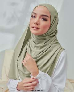 Alhumaira Danna newest instant shawl save time to wrap the shawl combination of a butterfly-shaped shawl and an inner cover your front and back neatly Made of Rose Twill Crepe fabric breathable cooling stretchy material will drapes beautifully
