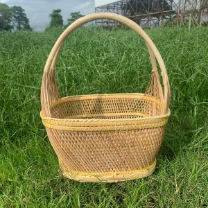 ตะกร้าทางมะพร้าวขนาดใหญ่ กว้าง25*ยาว35*สูง43 Cm.