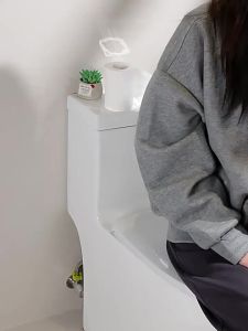 Toilet tissue box waterproof toilet paper suction box paper holder non perforated cylinder tissue holder