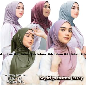 Hijab Segitiga Instan Jersey Citra Kirana Hight Quality Premium Bahan jersey streat Warna Terlengkap Jilbab Instans Segitiga OOTD Daily Use Wanita Cantik Terbaru