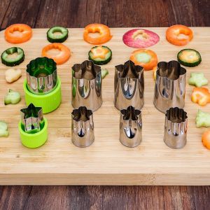 Bộ Dụng Cụ Cắt Tỉa Rau Củ Quả Inox 8 Món Khuôn Cắt Tạo Hình Rau Củ Quả