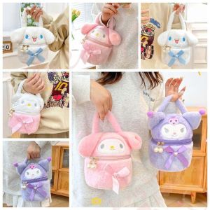 00DANZI00 การ์ตูนลายการ์ตูน กระเป๋าถือตุ๊กตาการ์ตูน ตุ๊กตาผ้านุ่ม ลายน่ารักๆ กระเป๋าสะพายไหล่แบบสั้น ที่มีคุณภาพสูง ที่จับแบบถือ กระเป๋าเป้ลายการ์ตูน