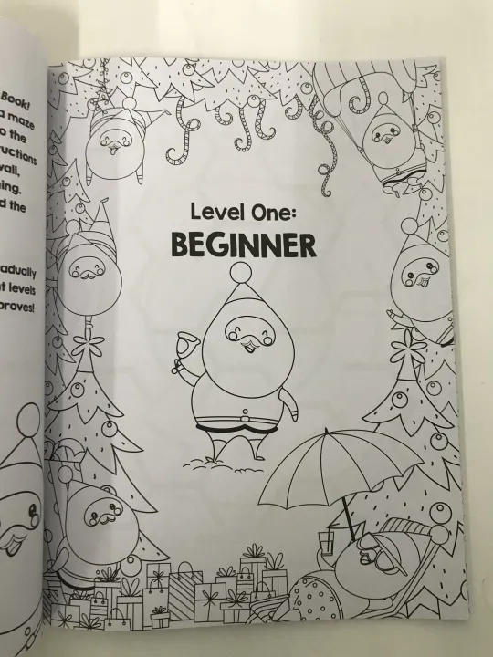 Christmas%20Colouring%20&%20Maze%20Activity%20Book%20For%20Kids%20-%20Image%204