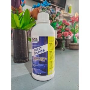 TOILET CLEANER Kemasan 1 Liter cairan pembersih kerak membandel Penghillang Kerak Toilet Kloset Keramik stanlees syower WC