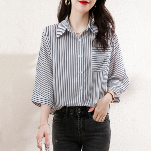 เสื้อใส่ทำงานลายทางสไตล์เกาหลีสำหรับผู้หญิงเสื้อเบลาส์ผ้าชีฟองแฟชั่นมีปกคอเสื้อขนาดใหญ่สำหรับผู้หญิงปี2025