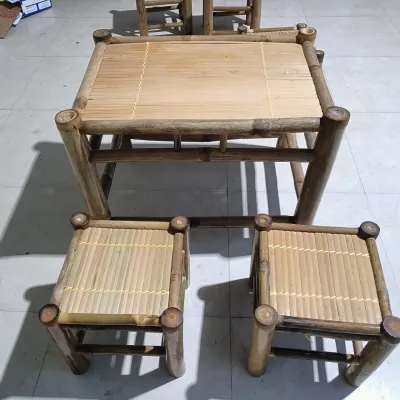 Bàn ghế tre tự nhiên