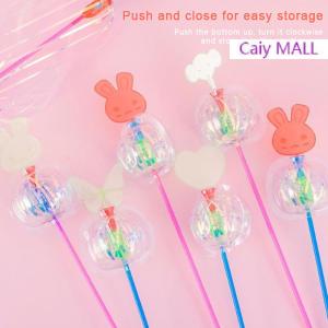 Caiy MALL ไม้กายสิทธิ์ฮาโลวีนสายรุ้งแอลอีดีฟองสีสันสดใสของเล่นไม้กายสิทธิ์เรืองแสงของเล่นเด็กของเล่นปีใหม่คริสต์มาสปาร์ตี้โปรดปราน