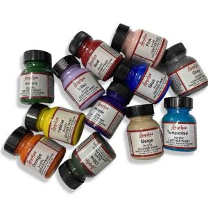 Angelus Satin Acrylic Finisher for your Newly Painted Leather Item