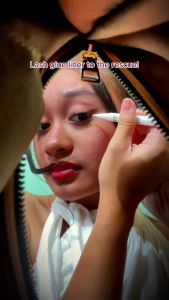 KISS Lash Glue Liner (2 in 1 Eyeliner + Eye Lashes Glue)