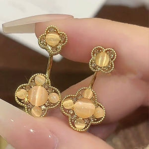 Fashionable Ring Gift  年新款四叶草猫眼石锆石耳环秋冬氛围感前后戴双花幸运草耳钉