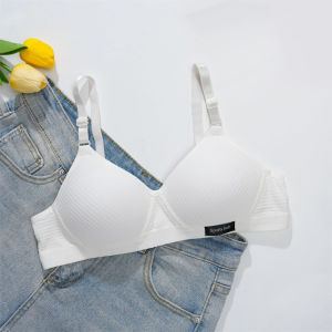 oobest 【จัดส่ง 2-3 วัน】ซื้อ 1 ใช้ 1 เสื้อในผู้หญิง เสื้อในไร้โครง ที่สะดวกสบาย Push Up Bra ไม่มีชั้นในแหวนเหล็ก ถ้วยชั้นในเก็บไว้ ถ้วยเก็บไว้ การออกแบบบาง