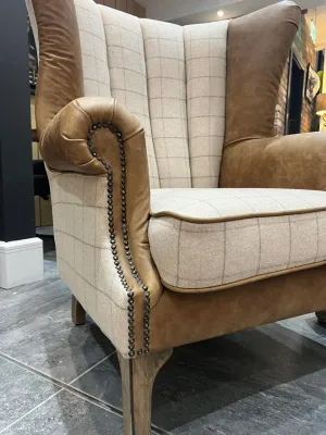 BRAND NEW COMPLETE SET OF WING CHAIR AVAILABLE AS SEEN IN PICTURE