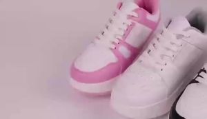 LZD  Giày Đi Bộ Học Sinh Giày Trượt Patin Trẻ Em Bốn Bánh Giày Có Bánh Xe Mẫu Nhẹ Có Thể Tháo Rời Cho Nam Và Nữ