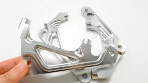 【ASTREADY STOCK】ขาจับปั๊ม 8.1 เวฟ110i WAVE110-i GIORNO FINO MIO PCX150  SONIC WAVE125-i WAVE125RSXI ไฟเลี้ยวบังลม เลือกรุ่นใต้