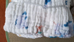 Khăn Xô/Sữa Aden Nhăn 6 Lớp Dầy Đẹp Cho Bé