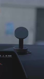 Wireless Charger Car Phone Holder 360 Rotatable Suction Cup Vacuum Magnetic Foldable Active Coolers Cool Down Phone Holder