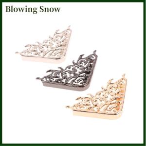 Blowing Metal Bags Corner Protectors With 2 Screws Handbags Clip Edges Hollow Fixed Decorative Buckle DIY Hardware Accessories