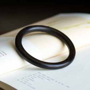 GAOSU Hoài cổ Vòng tay gỗ Đàn hương tự nhiên Đơn giản Cổ điển Vòng tay phong cách dân tộc Độc đáo Thanh lịch Vòng tay gỗ Phụ nữ