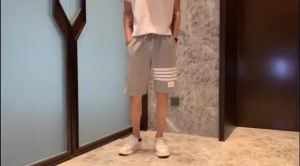 COD  Quần Short Kẻ Sọc Năm Điểm Quần Thể Thao Đi Biển Dễ Phối Đồ Thường Ngày Ống Đứng Học Sinh Mùa Hè Cho Nam Quần Thể Thao Thương Hiệu Sành Điệu Quần Giữa