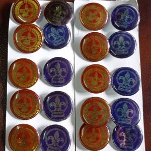 Pin woms-tunas / kitri lapis resin 1 psg