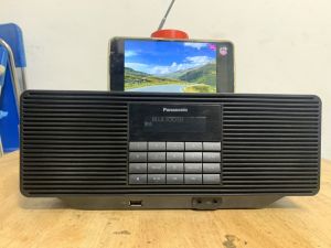 bán Dock nghe nhạc đa năng Panasonic RX - D70TB hát tốt Bluetooth