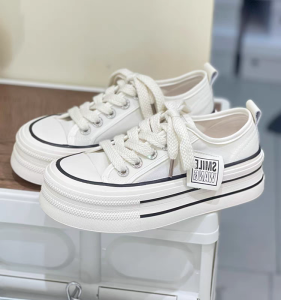 NEW-NOWSHIP Giày Thể Thao Nữ WANG Vải Canvas Màu Đen/Trắng Tag Đế Cao 4cm Mới Hot Phong cách Thời trang đi học đẹp