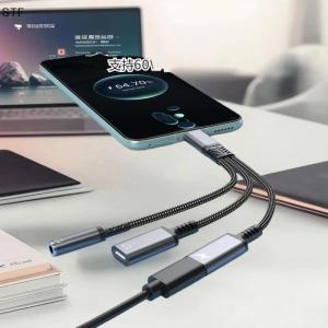 STF 1ชิ้นอะแดปเตอร์หูฟัง3 in 1 PD 60W อะแดปเตอร์ชาร์จเร็วสำหรับ Phone16 15ประเภท C เป็นแบบคู่ประเภท C 3.5มม. สายอะแดปเตอร์เสียงแจ็ค