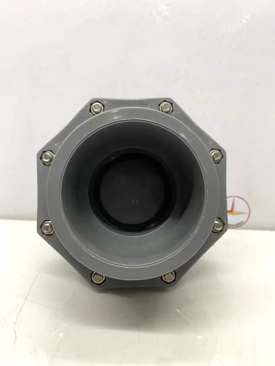 Van%201%20chi%E1%BB%81u%20nh%E1%BB%B1a%20PVC%20phi%2090%20FINMAX%20-%20Image%203