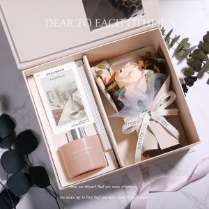 Set Quà Tặng Tinh Dầu Khếch Tán Cao Cấp Kèm Bó Hoa Lụa Hộp Quà Tặng Hoa Hồng Vĩnh Cửu Kèm Tinh Dầu Thơm