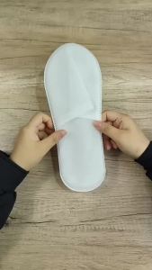 Hotel Slippers For Guests Specialized Travel Supplies For Hotels And Guesthouses Non-Woven Thickened Slippers