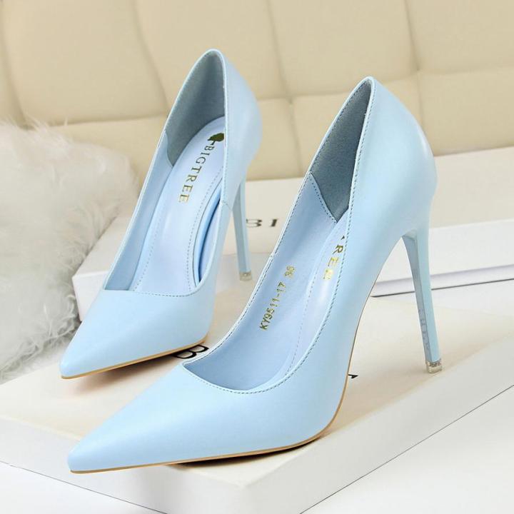 Ladies white hot sale pumps shoes