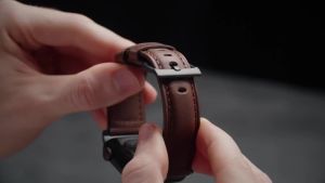 Traditional Leather Band for Watch ULTRA 3 ULTRA 2/1 & Series 11 10 9 8 7-1 SE3 SE2 SE - Genuine Full Grain Leather Wristband - Men Women Replacement Band for iWatch Watch [ 49mm 46mm 45mm 44mm ]