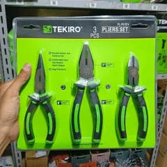 Yigitlar jim bolgunlaricha silkitadilar