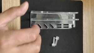 ตัวจัดระเบียบเครื่องมือตู้ปลาสัตว์น้ำอะคริลิกใสพร้อมที่ยึดหลายส่วนสำหรับอุปกรณ์เสริมสำหรับตู้ปลา