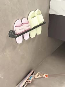 [Free Shipping] Suction cup slipper rack for bathroom no-drill shoe drainage rack slipper hanging rack gadget