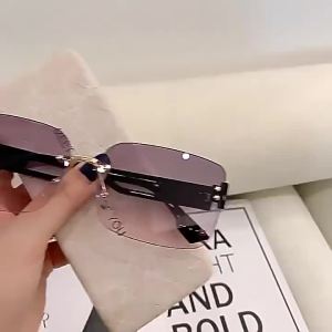 AU Square frame UV protection rimless 2024 New high-end sunglasses for women fashionable and trendy